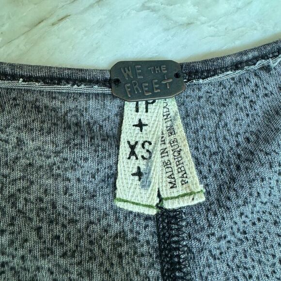 Free People Doran Velour Short Sleeved Top in Pewter color size XS - Picture 4 of 7